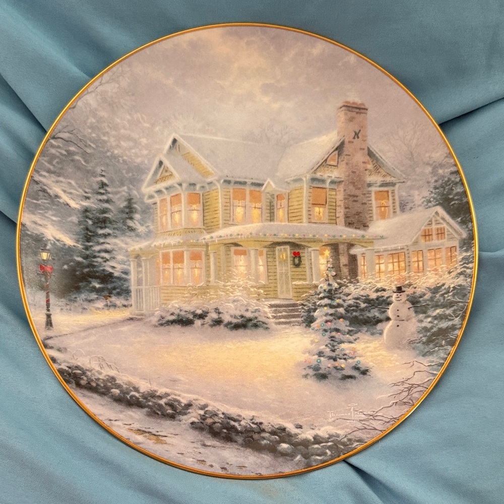 Thomas Kinkade “Winter Memories” Decorative Plate
